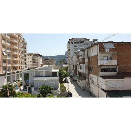 Semesterbostad Vlora Hostel *