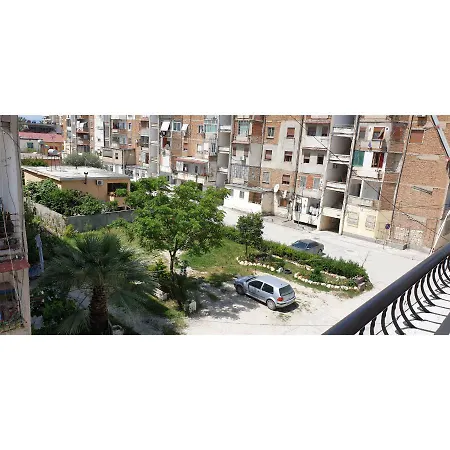Semesterbostad Vlora Hostel Vlorë